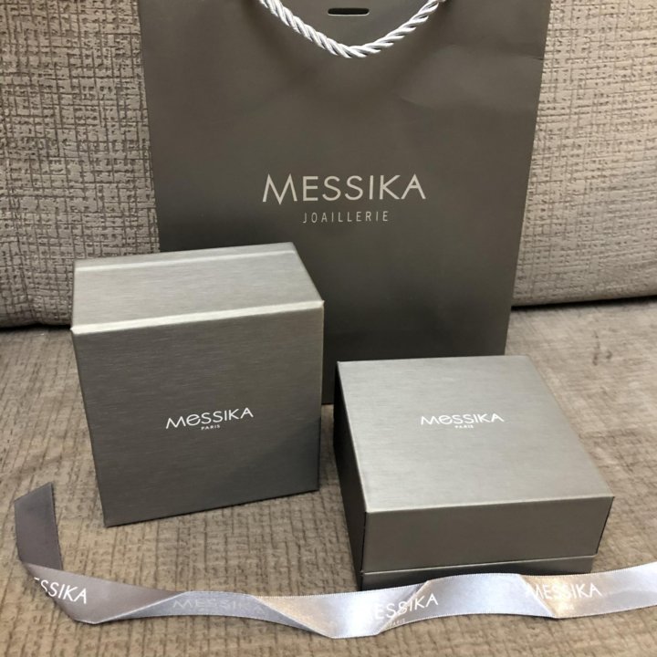 Коробка Messika для браслета