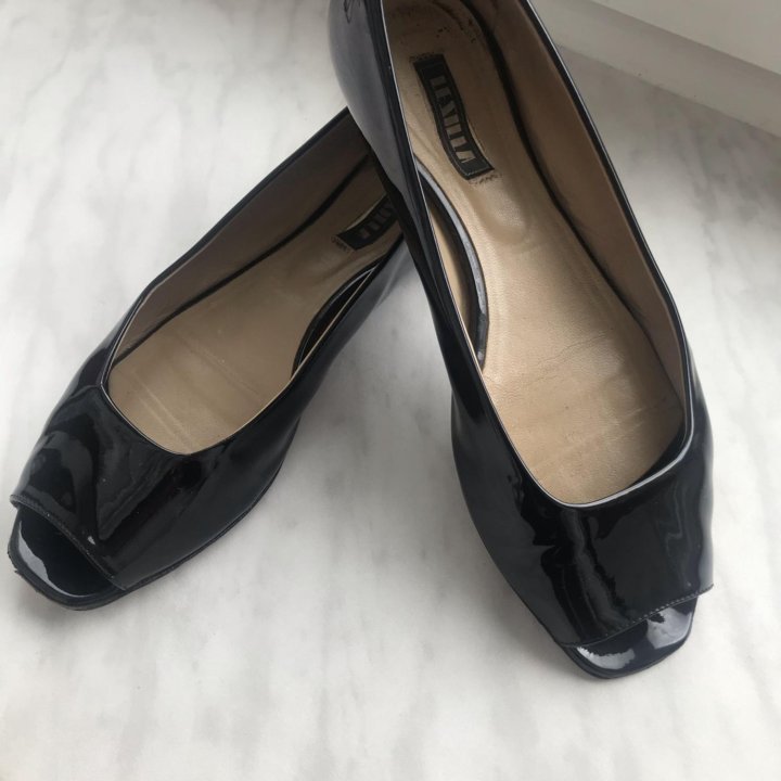 Босоножки LEZILLA