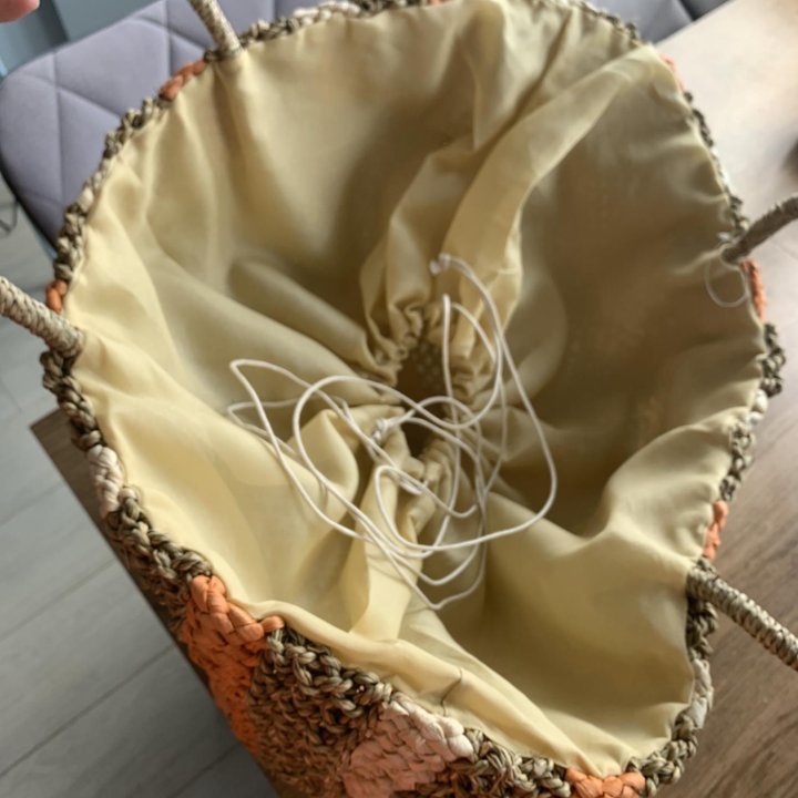 Плетенная сумка