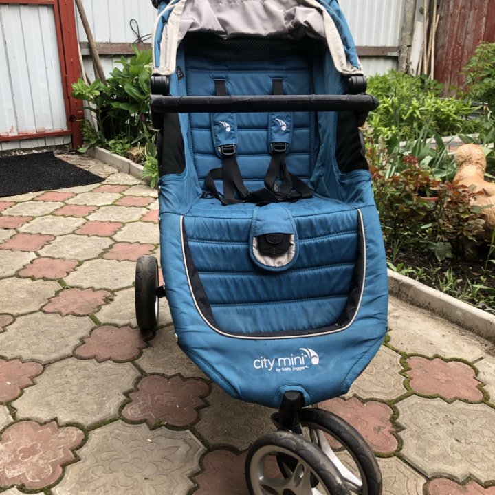 Baby Jogger City Mini прогулочная коляска