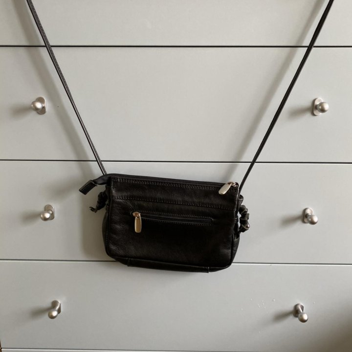 Чёрная сумка