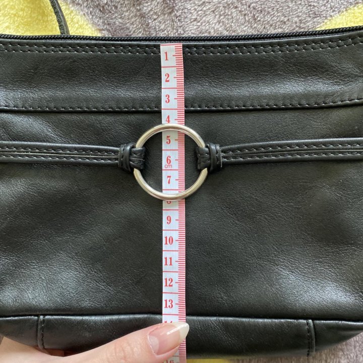 Чёрная сумка