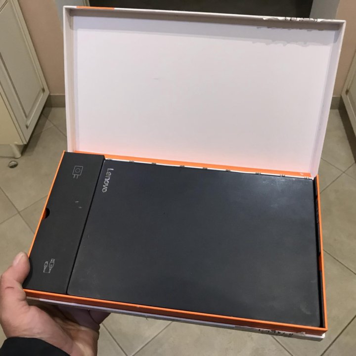 Ноутбук lenovo yogabook LTE, sale ИЛИ ОБМЕН на 