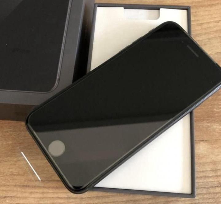 iPhone 8 Black 64gb Магазин,как Новый,Рассрочка