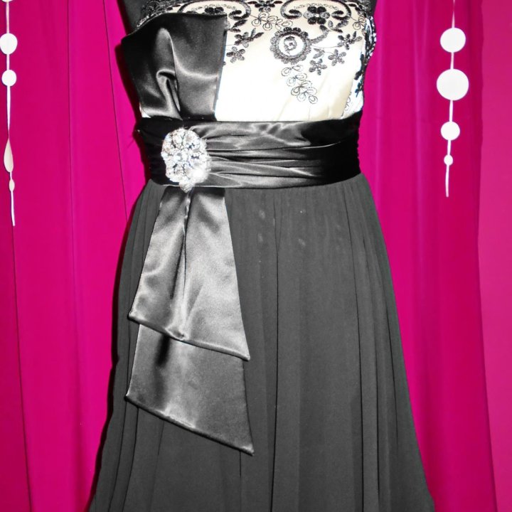 Платье вечернее