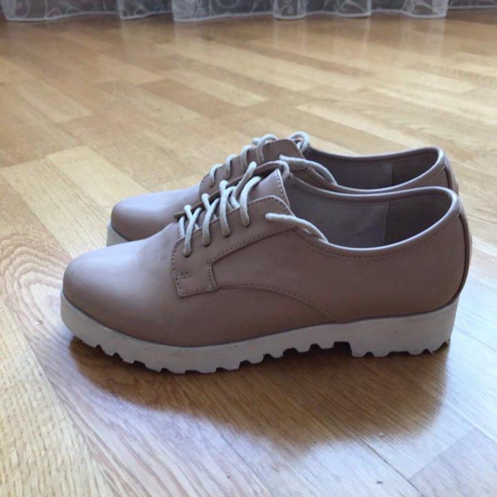 Полуботинки