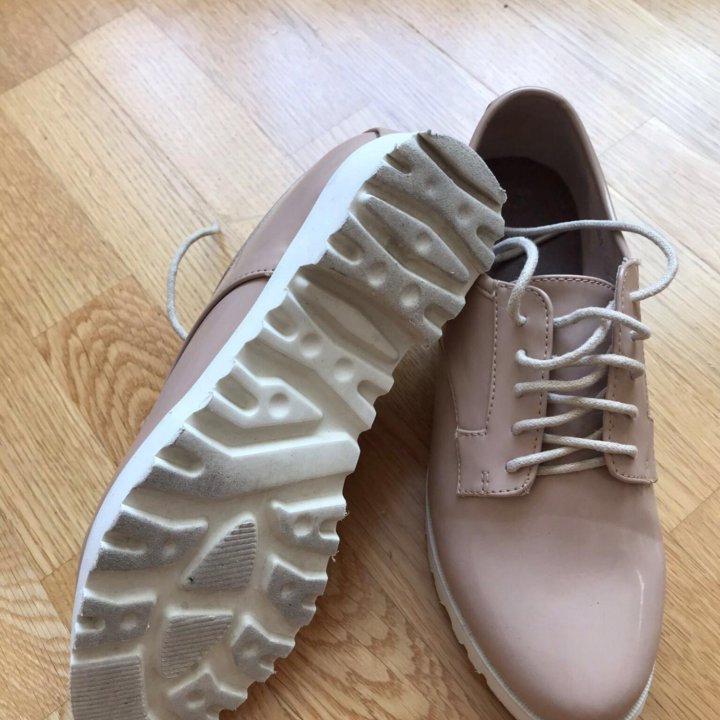 Полуботинки