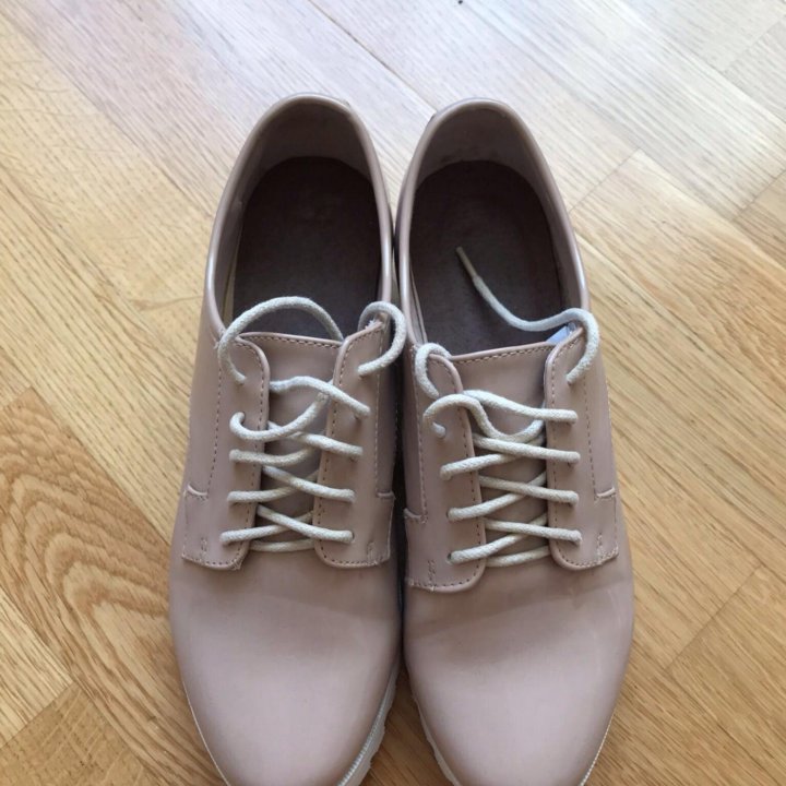 Полуботинки