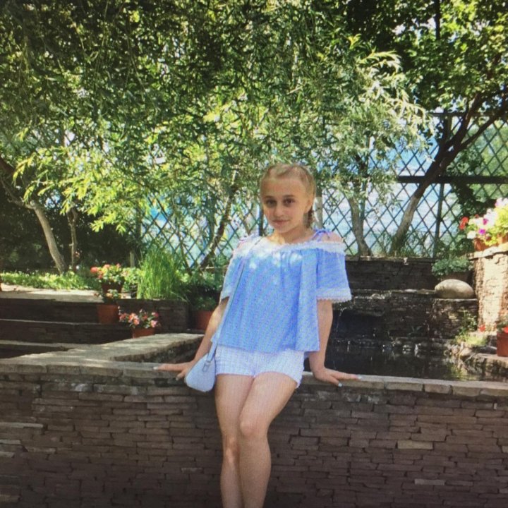 Блузка для девочки.