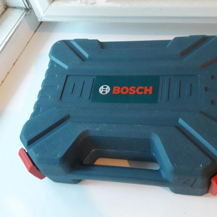 Шуруповерт Bosch 21V индикация заряда