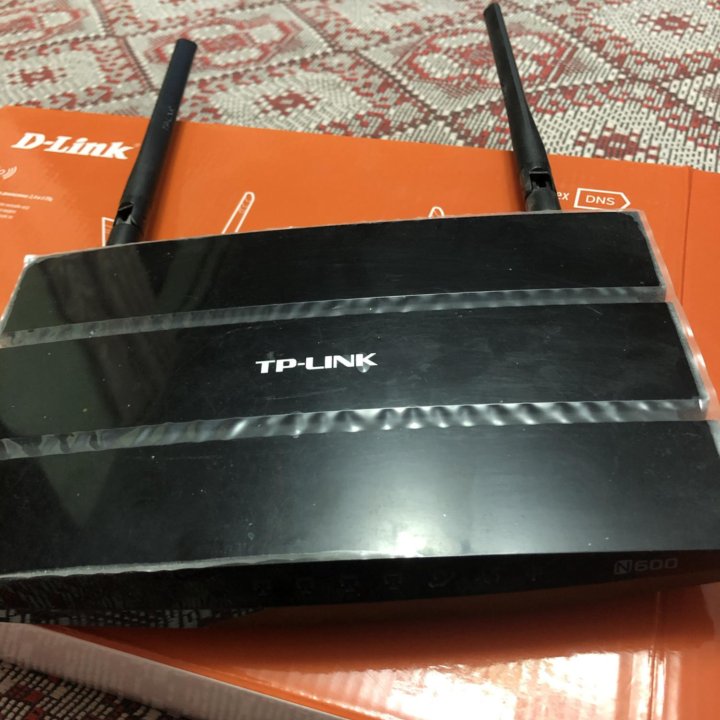 Маршрутизатор,в отличном сост TP-LINK TL-WDR 3500