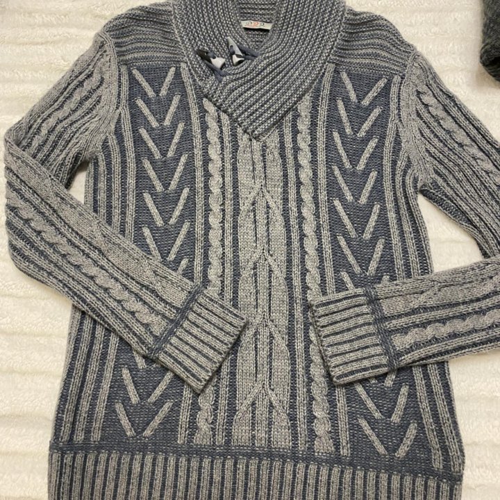 Свитер мужской