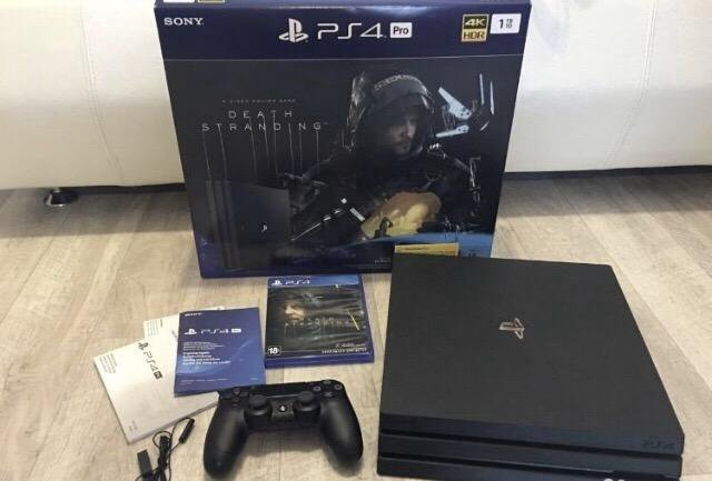 Sony PlayStation 4 pro 1TB 7208b