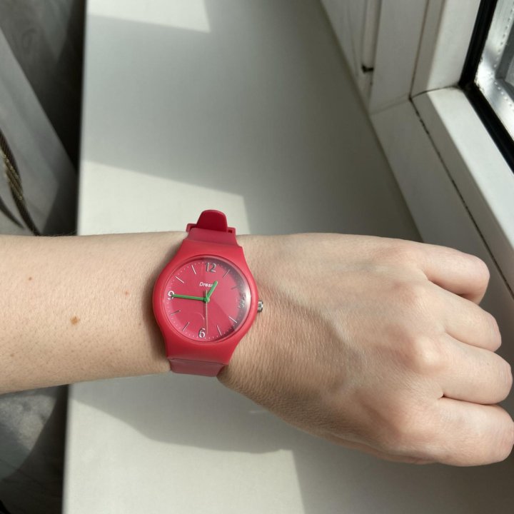 Часы наручные