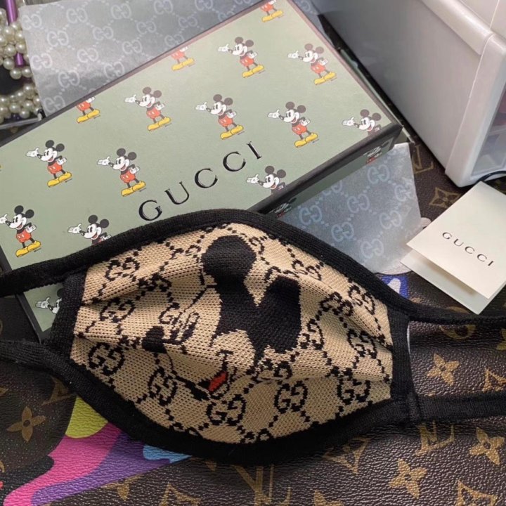 Маски Gucci, фирменная коробка