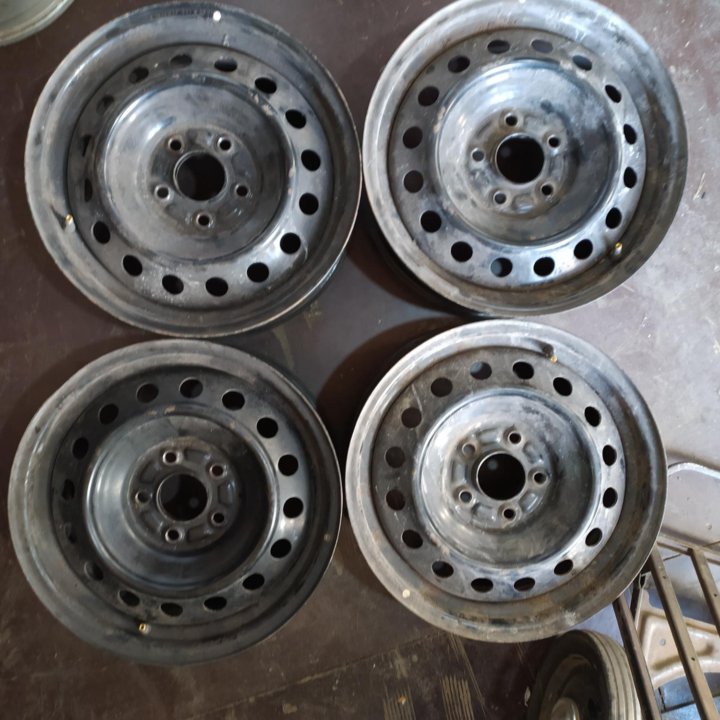 Комплект 16 / R16 5x114.3 / 5 x 114.3 mitsubishi