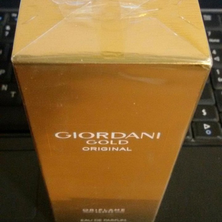 Парфюмерная вода Giordani Gold Original