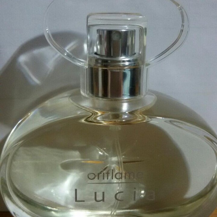 Туалетная вода Oriflame Lucia