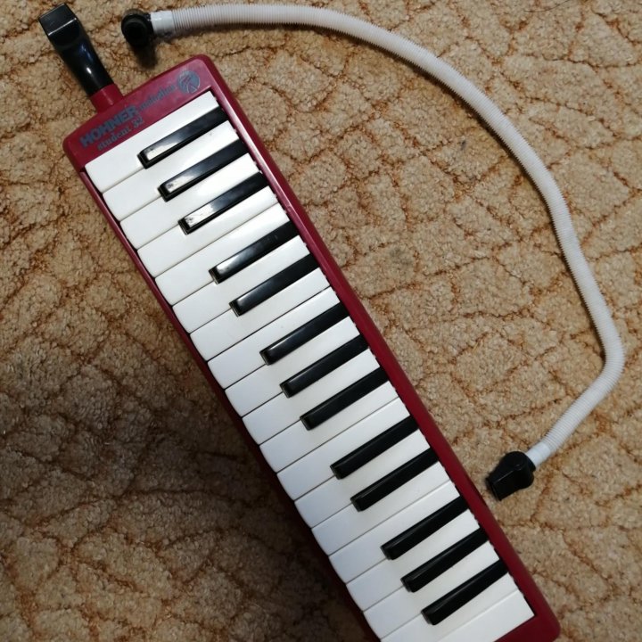 Духовая мелодика HOHNER melodica student 32