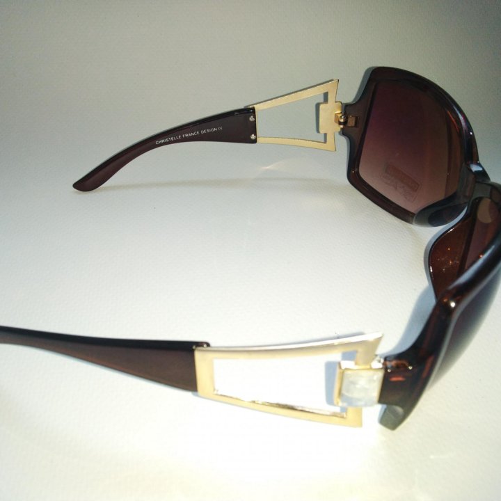 Солнцезащитные очки