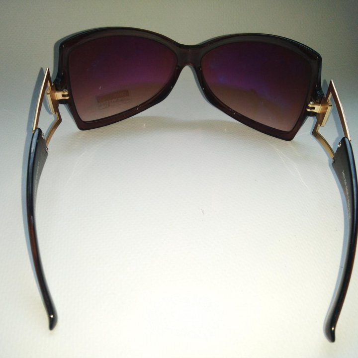 Солнцезащитные очки