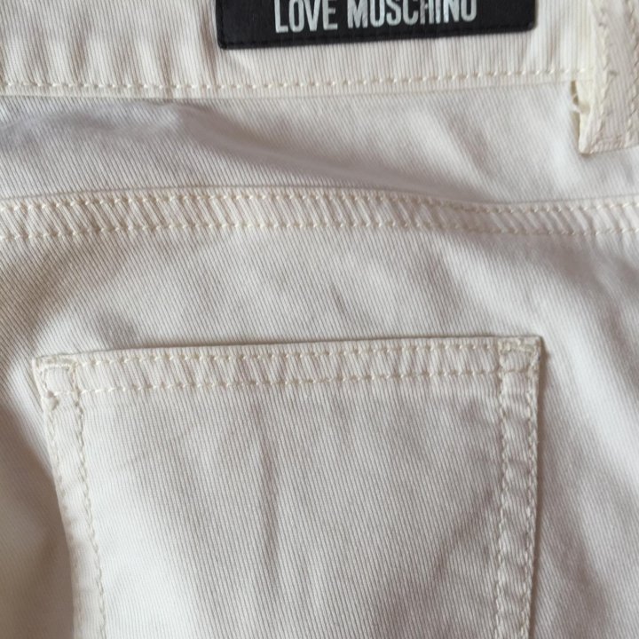 Летние женские брюки Love MOSCHiNO