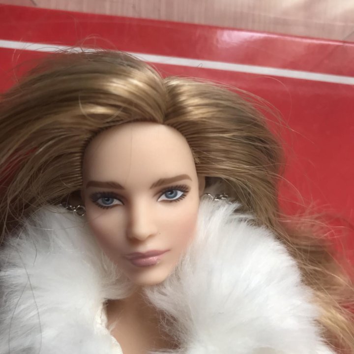 Кукла коллекционная Barbie Наталья Водянова