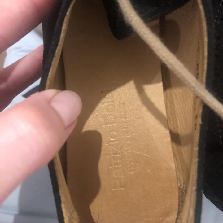 Женские ботинки