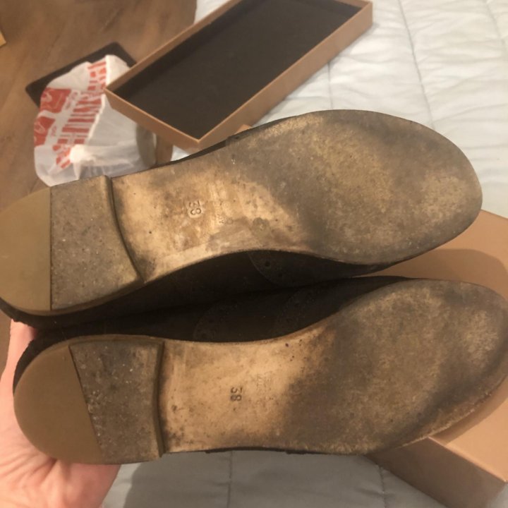 Женские ботинки