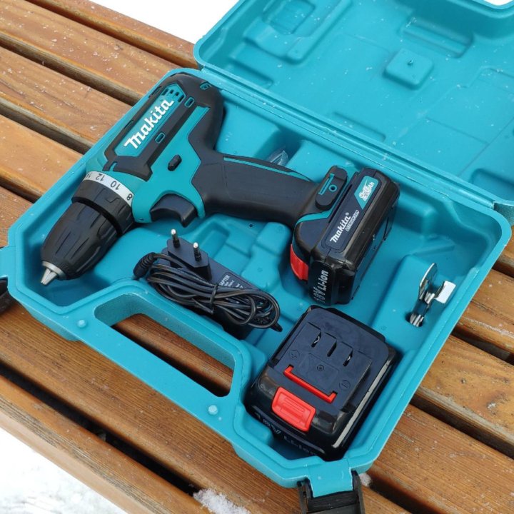 Шуруповерт Makita 18v