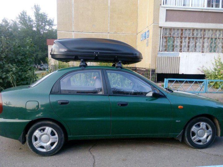 Крыша шевроле ланос. Багажник на крышу Chevrolet lanos. Багажник на крышу Шевроле Ланос. Автобокс на Шевроле Ланос. Шевроле Ланос с боксом на крыше.