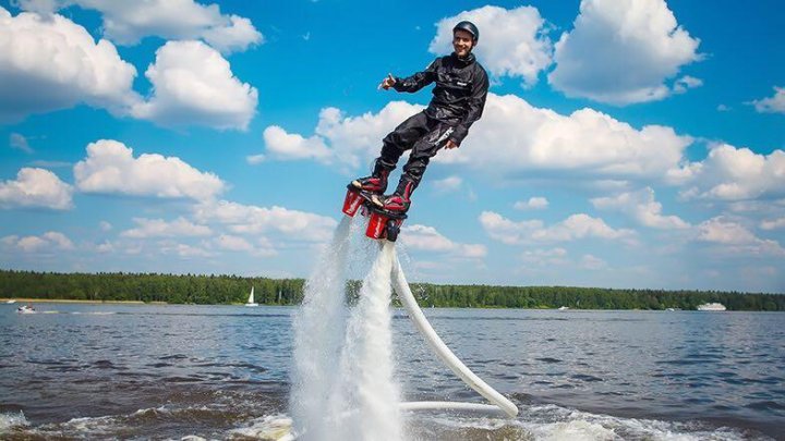 Полет над водой