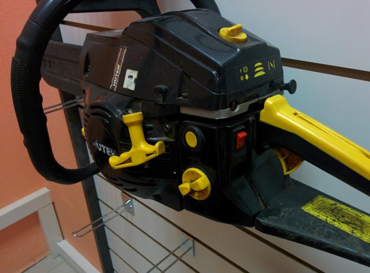 Bs 45m. Huter bs-40. Huter bs 45m цепь. Устройство бензопилы хутер bs 45m. Бензопила huter bs-45.