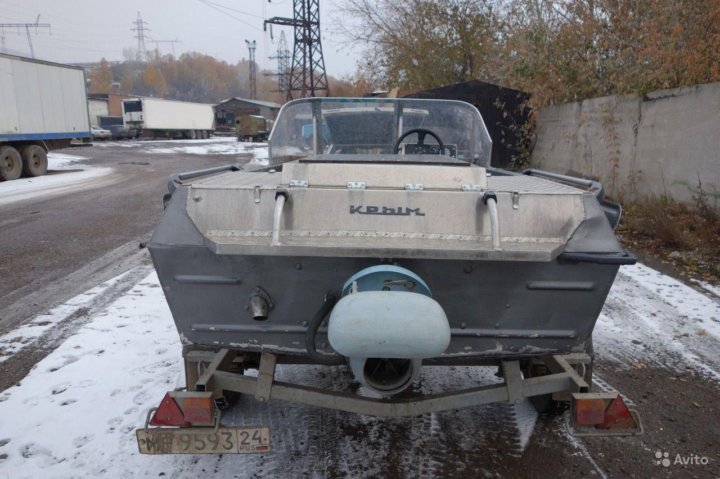 Лодка обь 3. Катер амур водомет 180 сил. Лодка водомет в красноярске. Алюминиевый катер водомет. Катер фортуна 560.