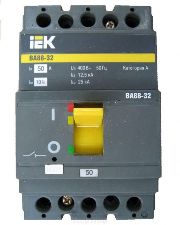 Автоматический выключатель iek ва88 32. Автомат IEK 200а. IEK ba88-32. Автомат силовой IEK 180a. Автоматический выключатель ИЭК трехфазный.