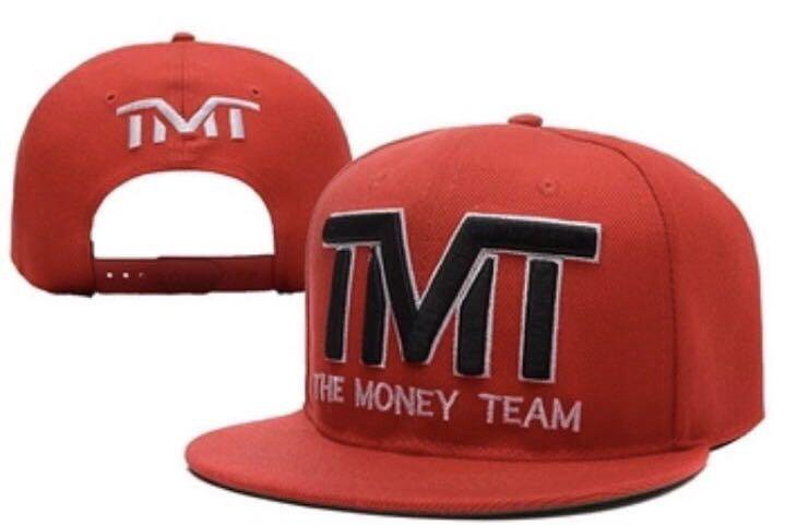 Фабрика выпускает кепки 7 из 50. The money Team шапка. Снэпбэк с большой красной буквой a. Sports cap m&m Classic описание.
