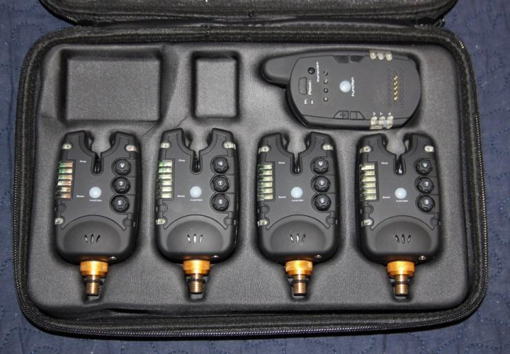 сигнализаторы поклевки monster carp 4+1. сигнализаторы поклевки east shark 4+1. сигнализаторы monster carp 2 4+1. набор сигнализаторов поклевки mifine 56013. сигнализаторы поклёвки monster carp 2.