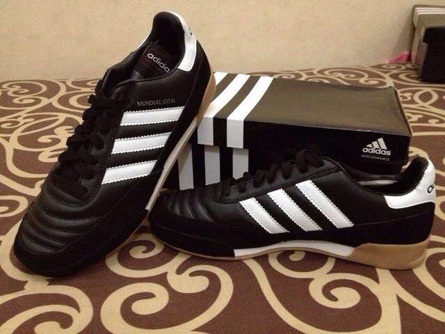 adidas mundial goal