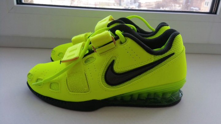 nike romaleos 2 neon