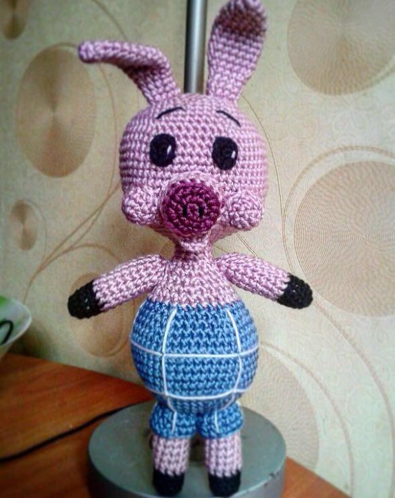 Вязаные мульт герои. Пятачок крючком. Пятачок из винни пуха крючком. Пятачок из винни пуха крючком. Пятачок крючком.