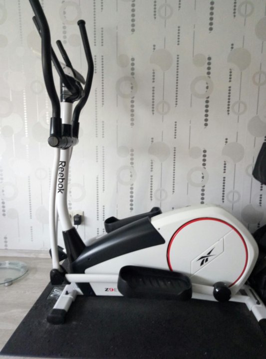 Reebok z9 elliptical 10 000 20 2017