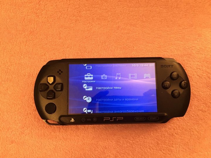 Psp e1008. Sony PLAYSTATION Portable e1008. PSP e1008-8gb. PSP e1000 и e1008. ПСП Е 10008.