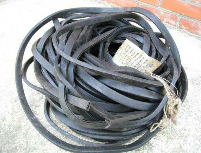 Резиновый уплотнитель din28450- 5-80. Резиновый уплотнитель профиль р30. 077. Профиль резиновый u-образный 20 мм. Уплотнитель п-образный 15*8*4*2 гр сзрт.