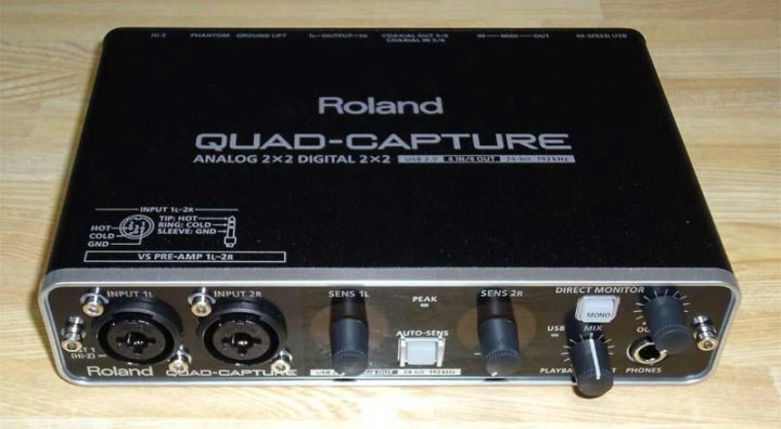 Roland quad capture. Внешняя звуковая карта Roland ua-55 Quad-capture.