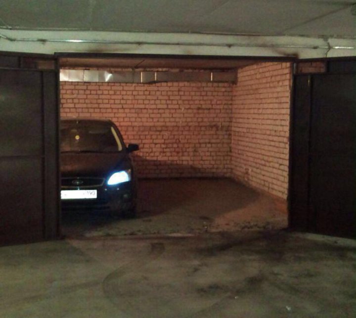 гараж аренда в мытищи. гск 27 мытищи. гск 62 стрела мытищи. снять гараж в мытищах. гараж 18 м2 свет.