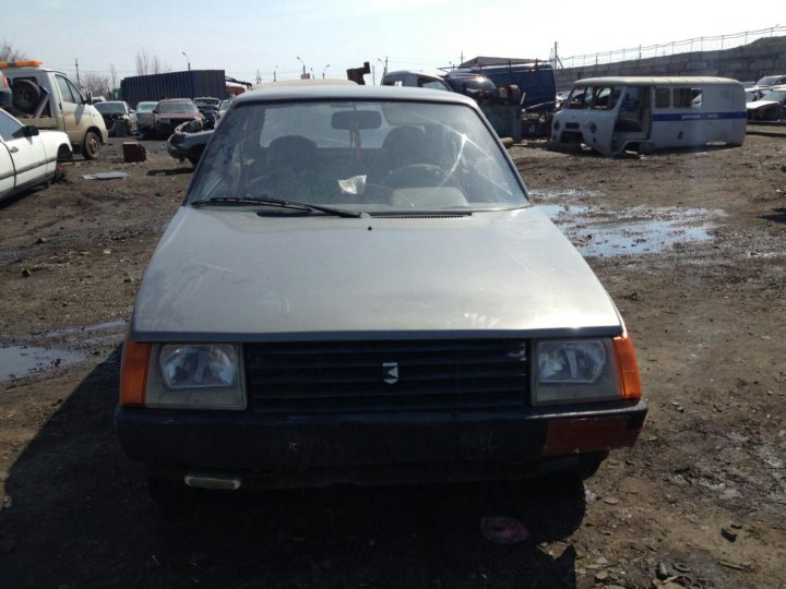 Заз 1102 таврия запчасти. Таврия красная. Заз-1102 таврия tmt models 1/43. Заз 1102 таврия запчасти. Таврия 1995.