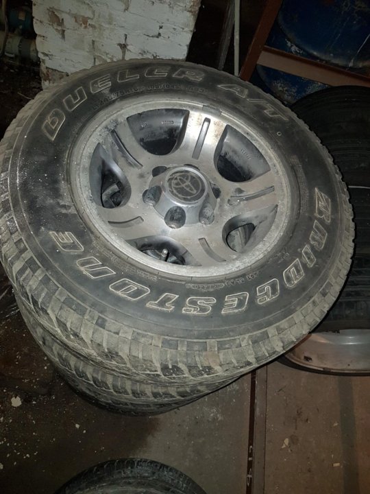 Диски на ленд крузер 80. Диски toyota land cruiser 80 оригинал. Land cruiser 80 штатные колеса. Toyota land cruiser 80 диск replica. Диски на ленд крузер 80.