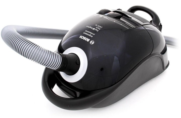 Пылесос bosch bsg 82480. Bosch bsg62185 черный. Bosch bsg62185 черный. Пылесос bsg. Пылесос bosch bsg.