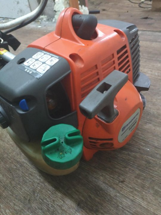 триммер мотор хускварна 125. триммер husqvarna 125r. хускварна 125r. триммер бензиновый husqvarna 125r. мотокоса husqvarna 125r.