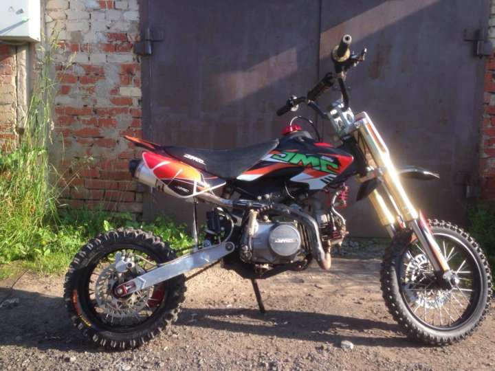 JMC 125